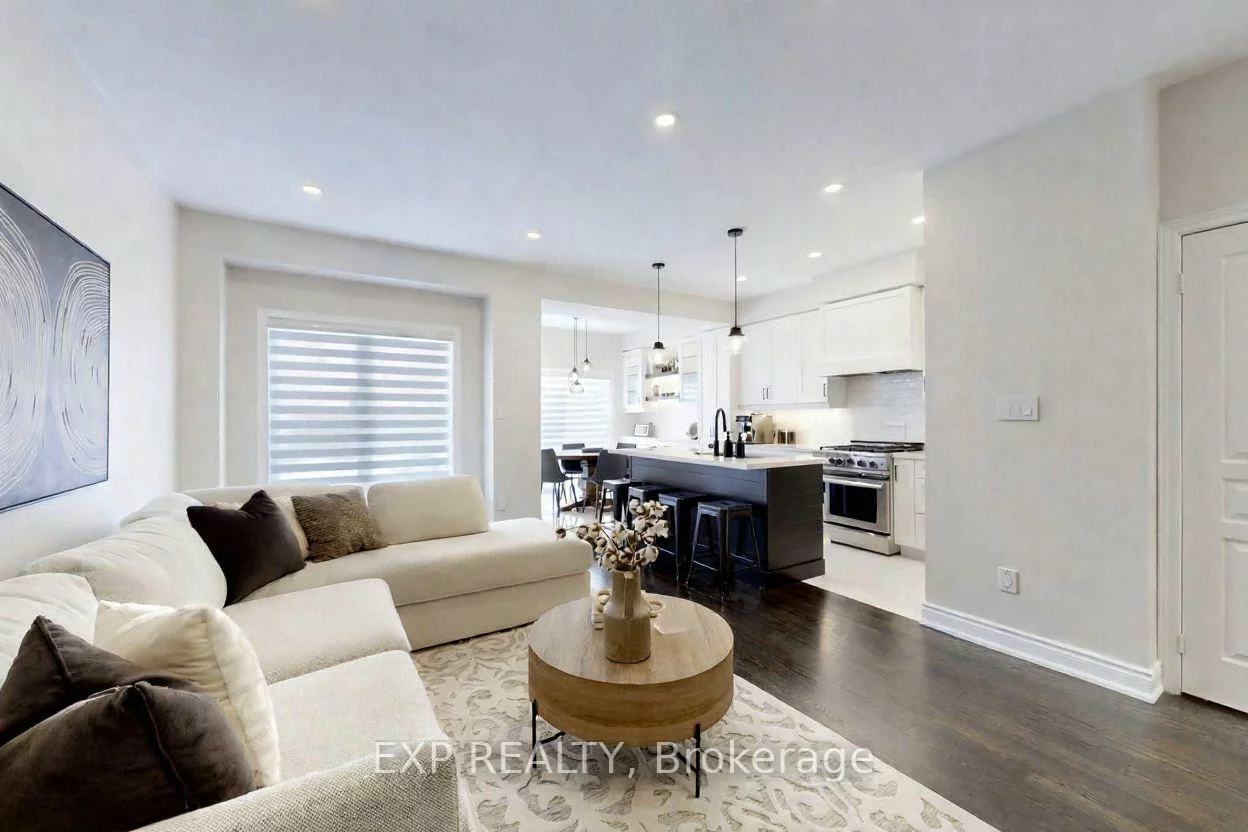 11, Martina, Vellore Village, Vaughan