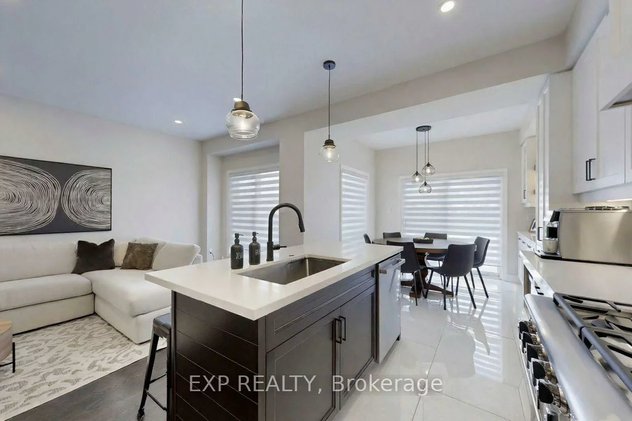 11, Martina, Vellore Village, Vaughan