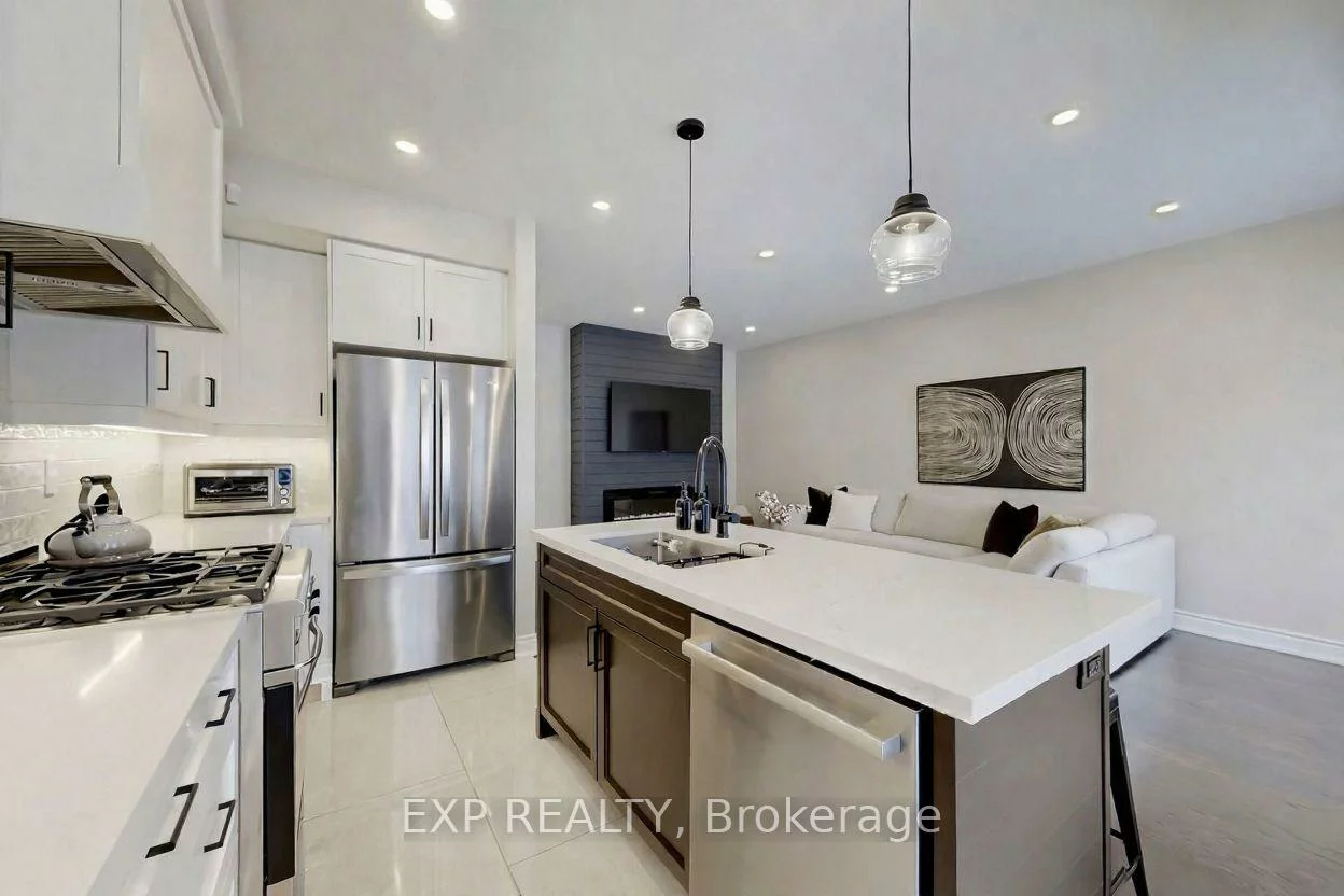11, Martina, Vellore Village, Vaughan