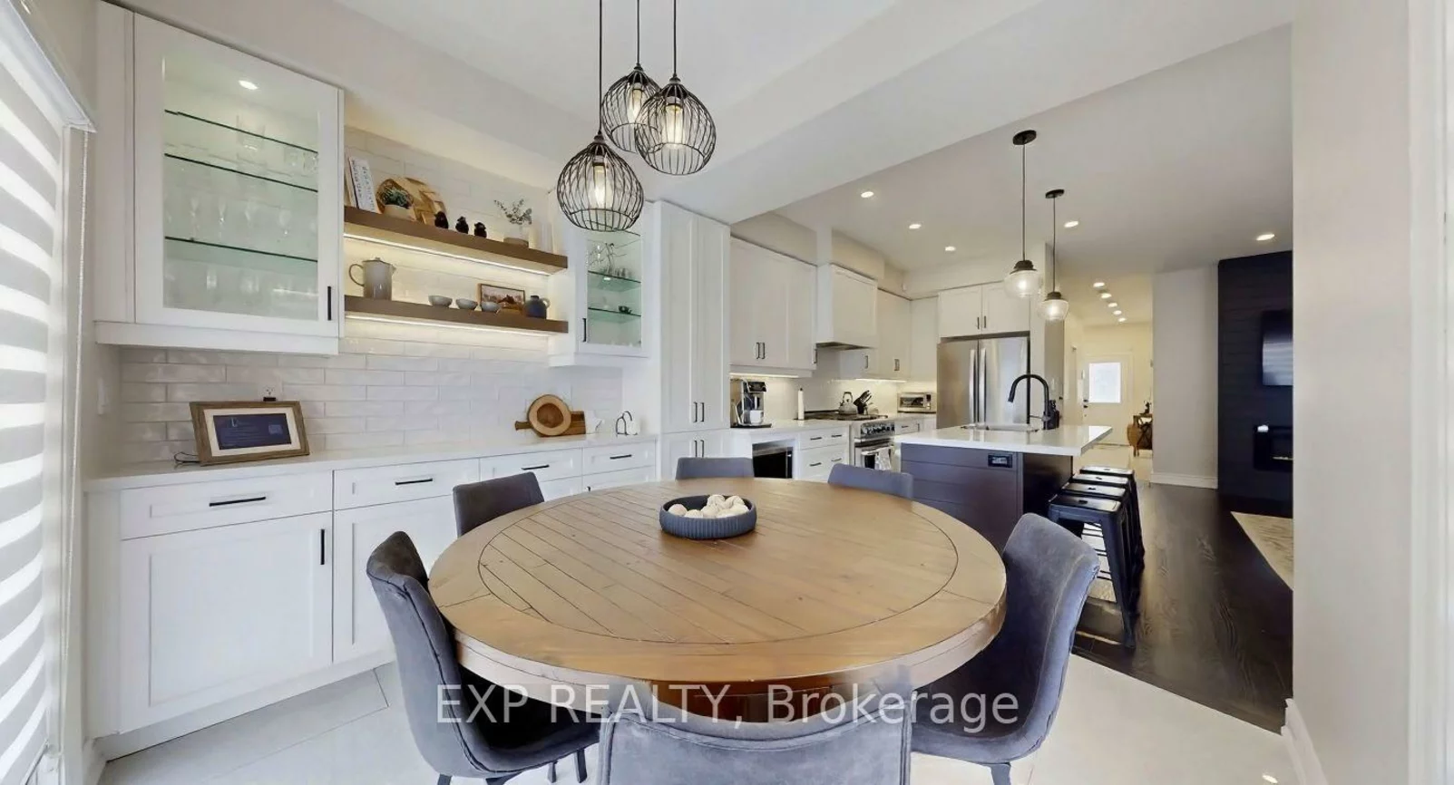 11, Martina, Vellore Village, Vaughan