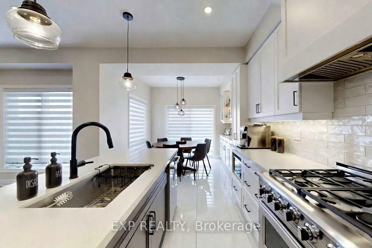 11, Martina, Vellore Village, Vaughan