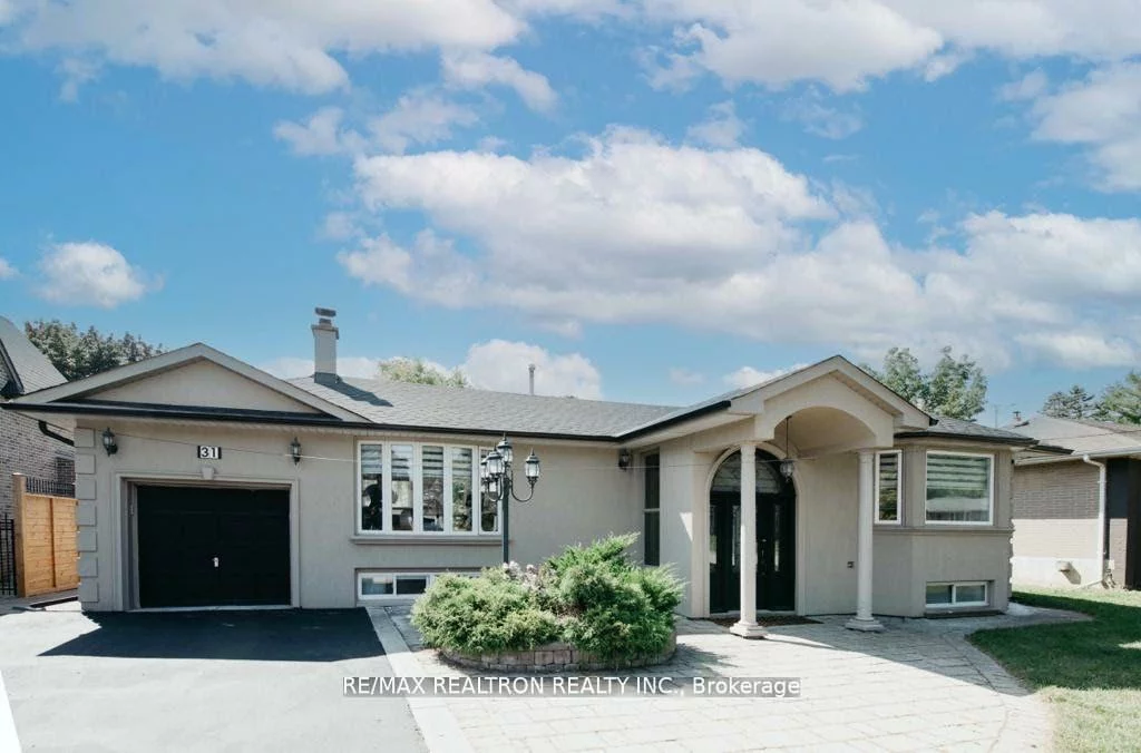 31, Goodman ( Main Floor), Maple, Vaughan