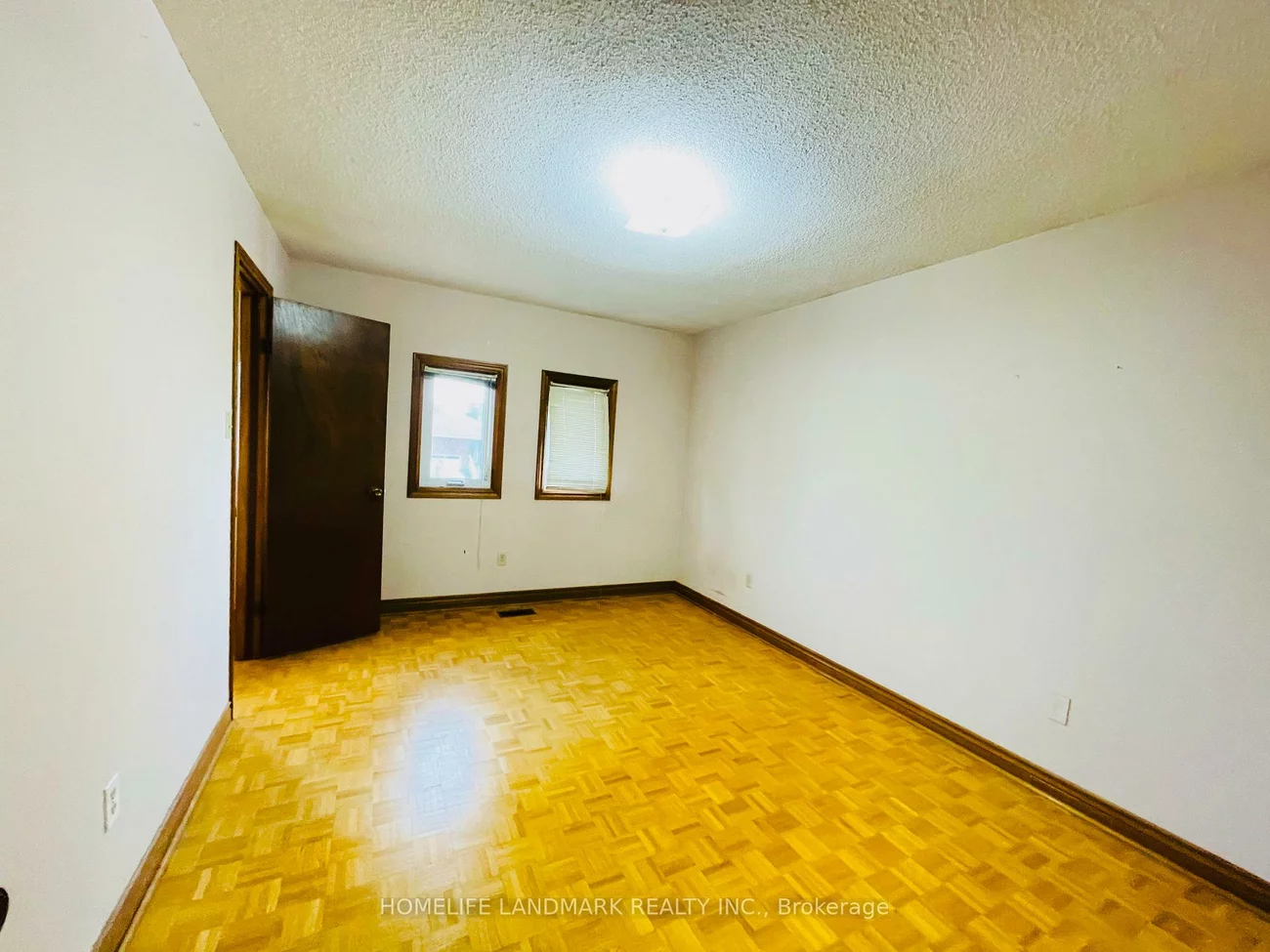 121, Harmonia, West Woodbridge, Vaughan