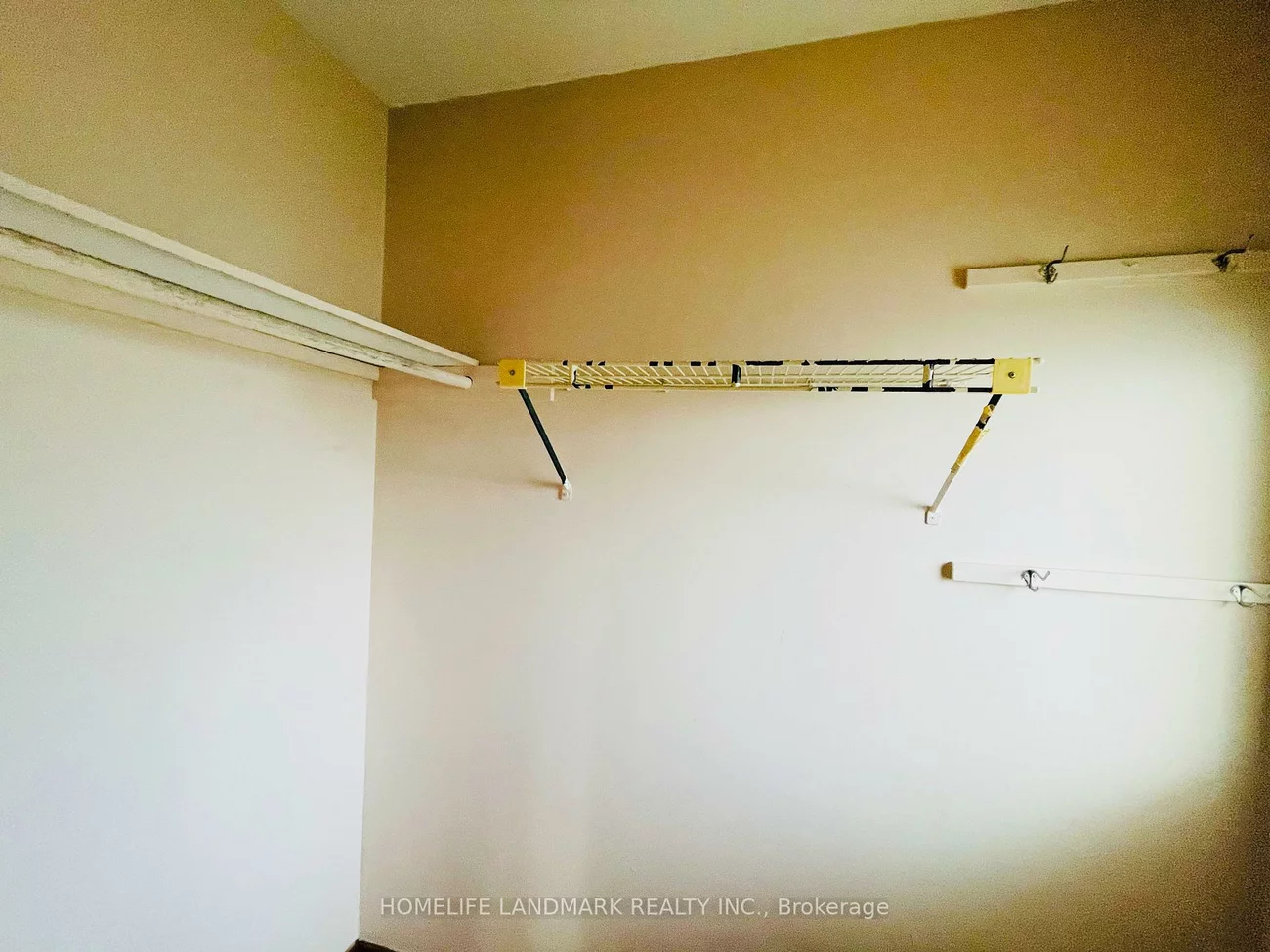 121, Harmonia, West Woodbridge, Vaughan