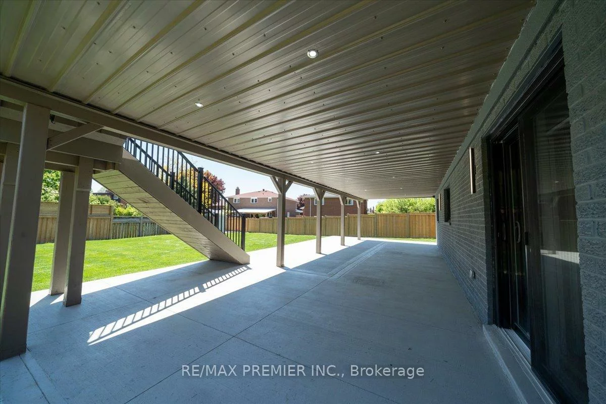 157, Jeanne, East Woodbridge, Vaughan