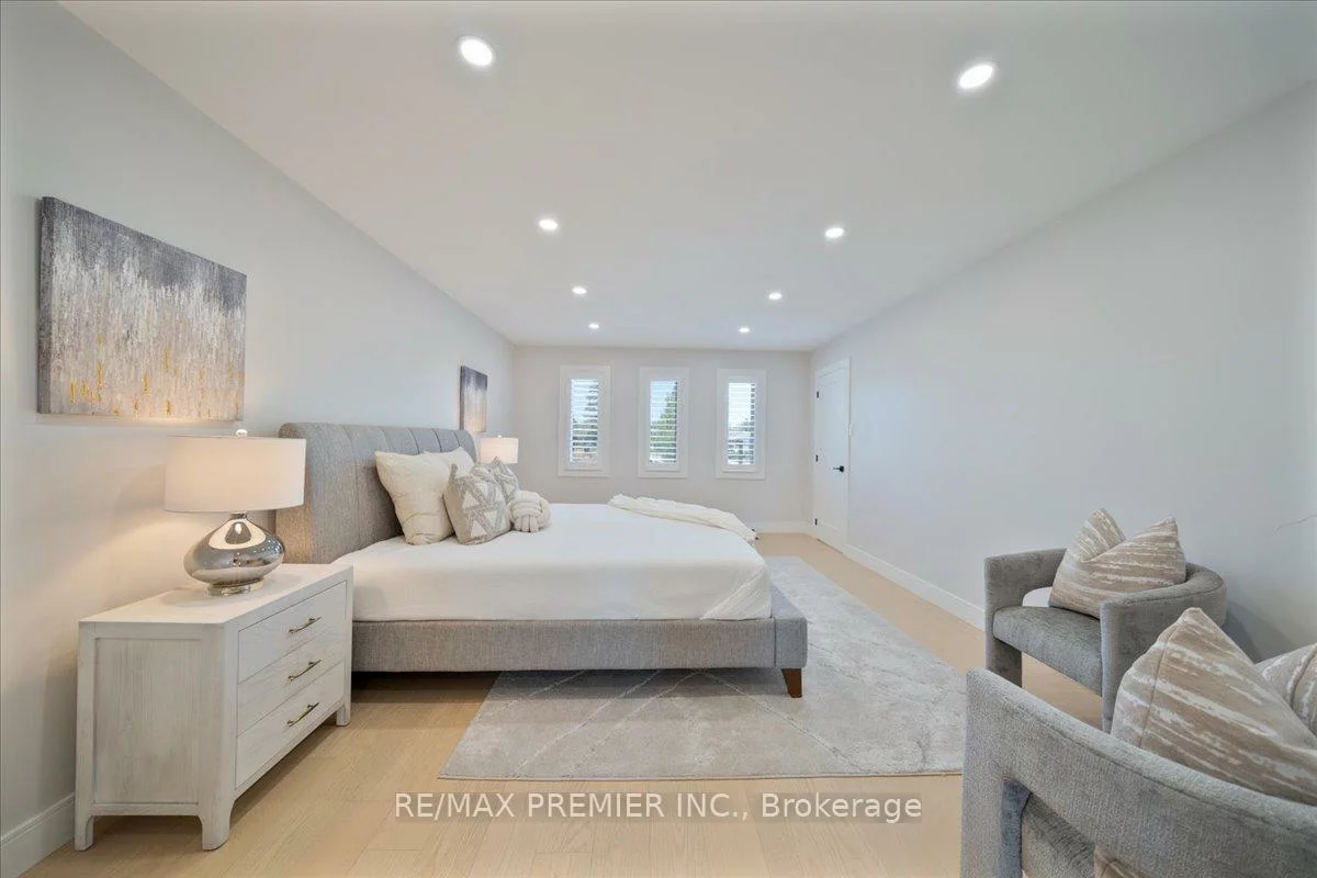 157, Jeanne, East Woodbridge, Vaughan
