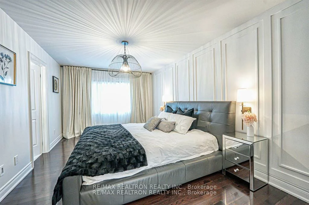 41, Woodgate Pines, Kleinburg, Vaughan