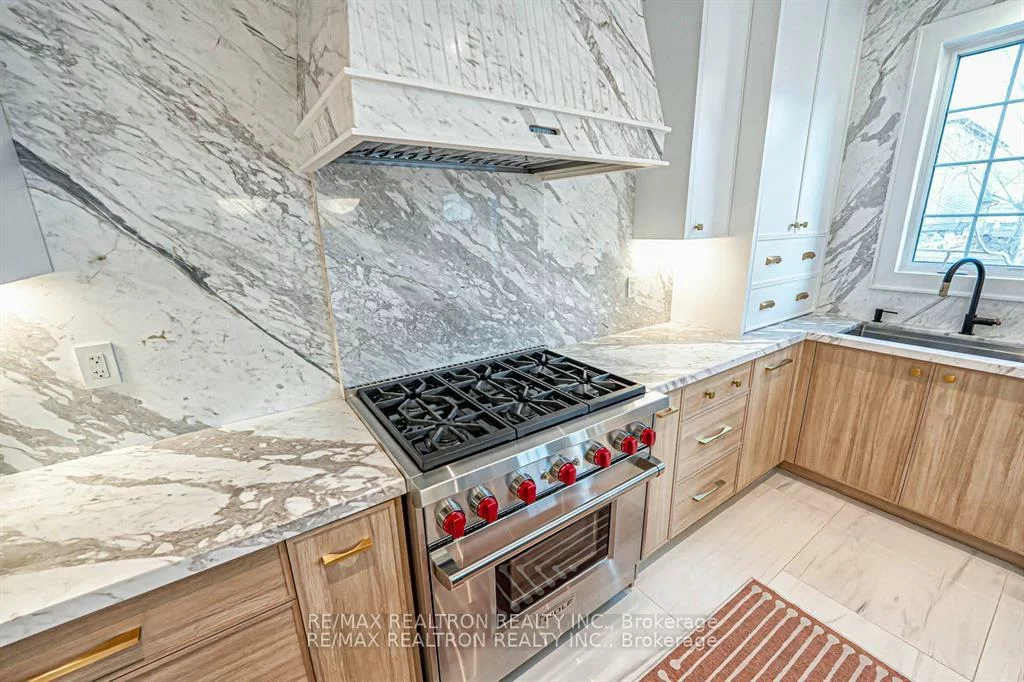 41, Woodgate Pines, Kleinburg, Vaughan