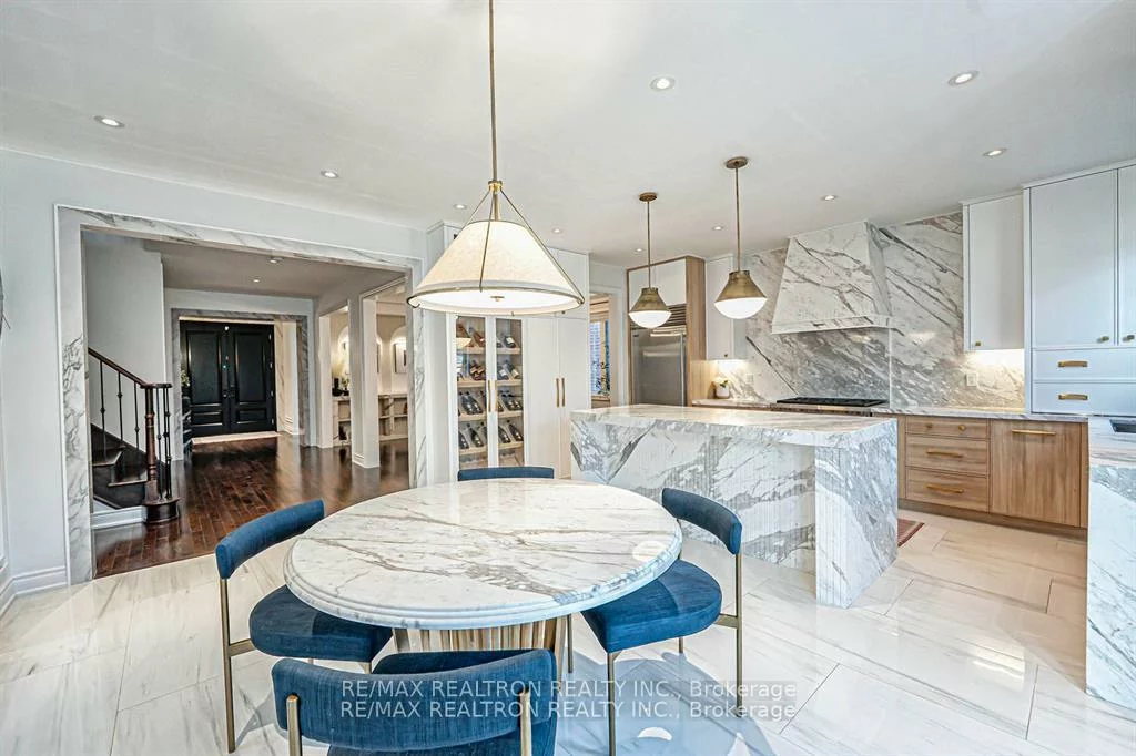 41, Woodgate Pines, Kleinburg, Vaughan