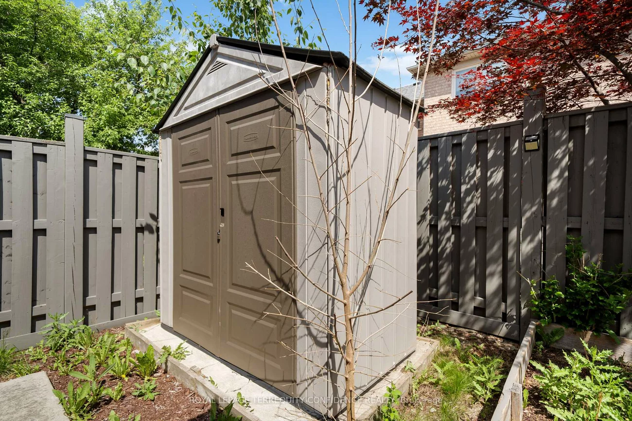 131, Laurelhurst, Vellore Village, Vaughan