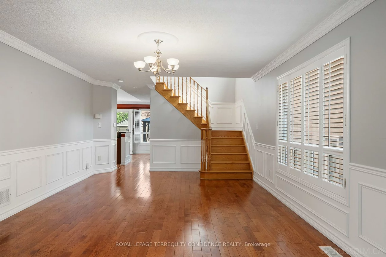 131, Laurelhurst, Vellore Village, Vaughan