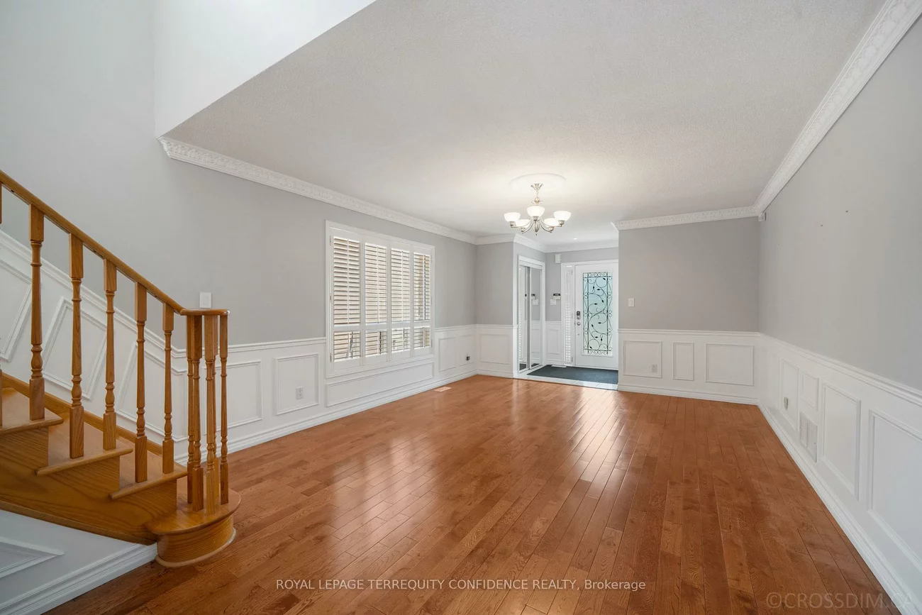131, Laurelhurst, Vellore Village, Vaughan