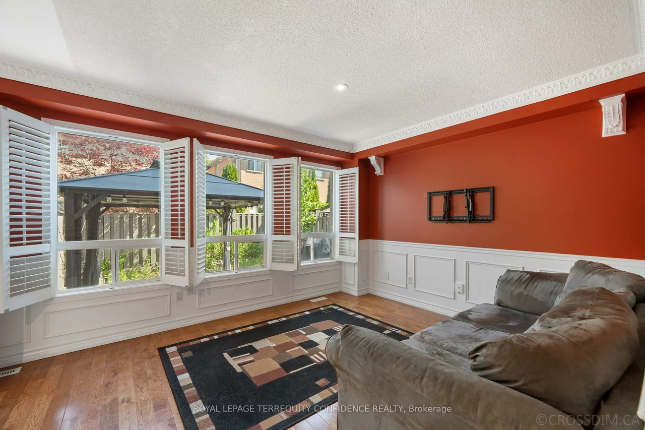 131, Laurelhurst, Vellore Village, Vaughan