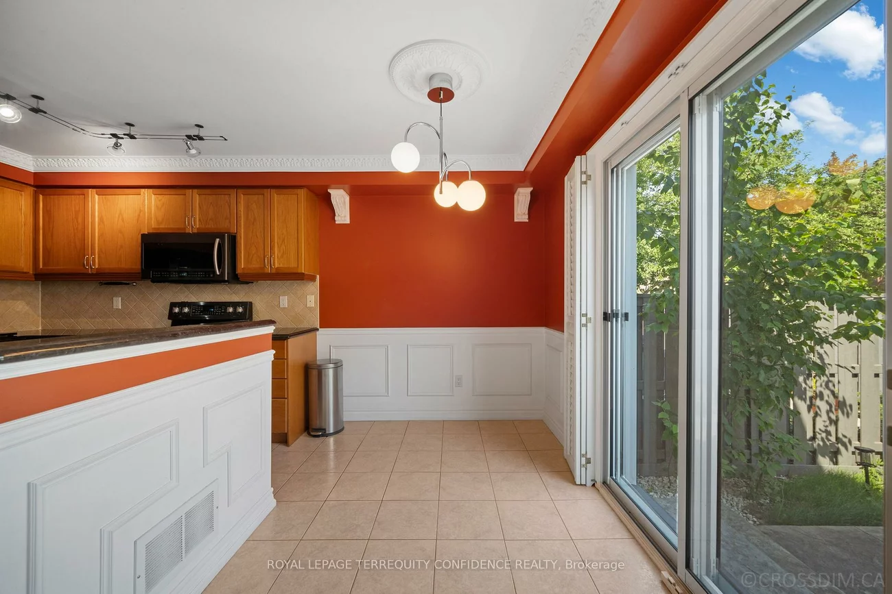 131, Laurelhurst, Vellore Village, Vaughan
