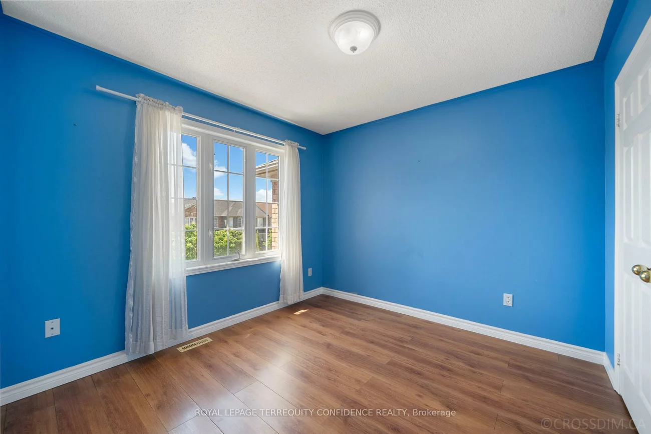 131, Laurelhurst, Vellore Village, Vaughan