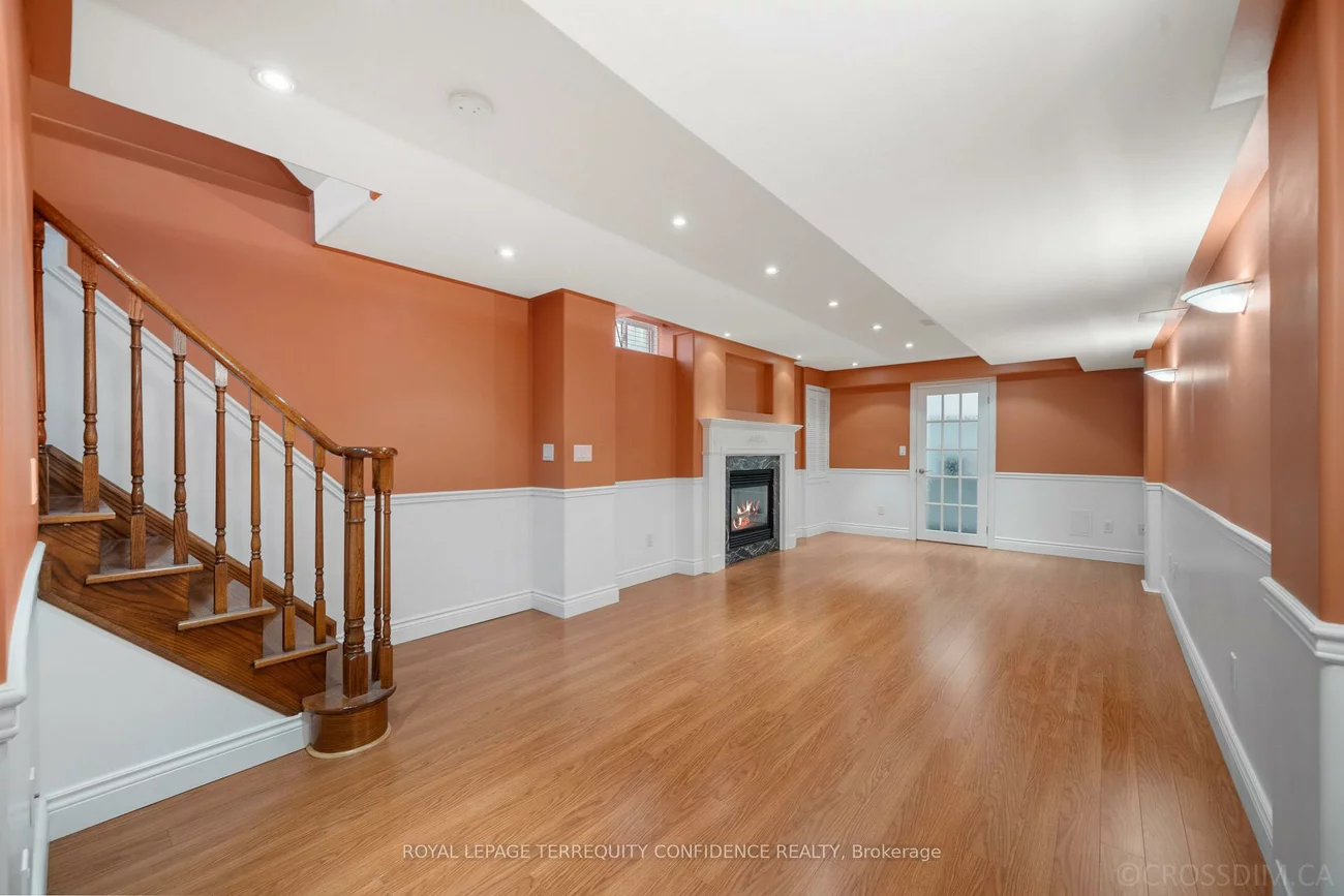 131, Laurelhurst, Vellore Village, Vaughan