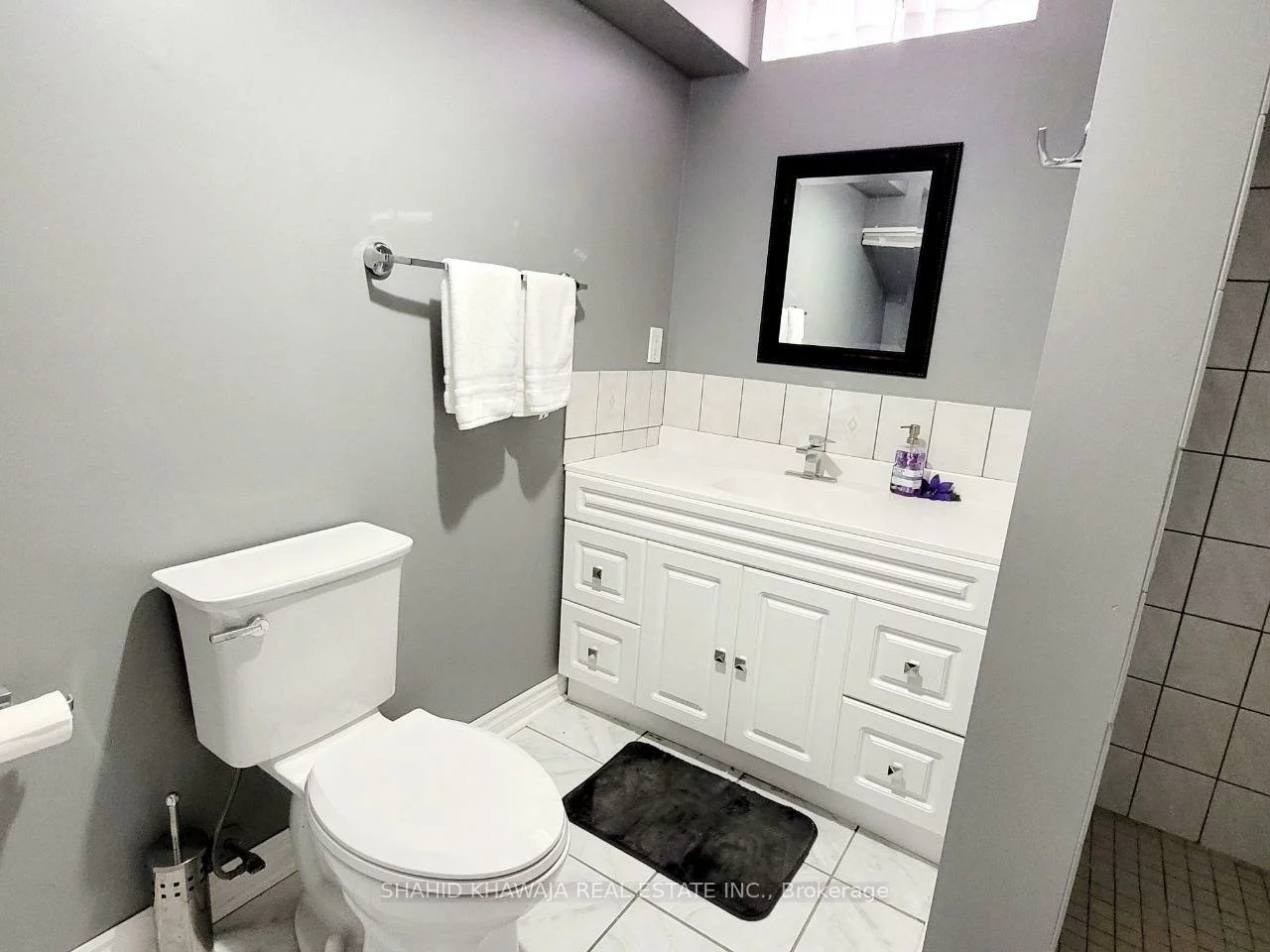 108, Camomile, West Woodbridge, Vaughan