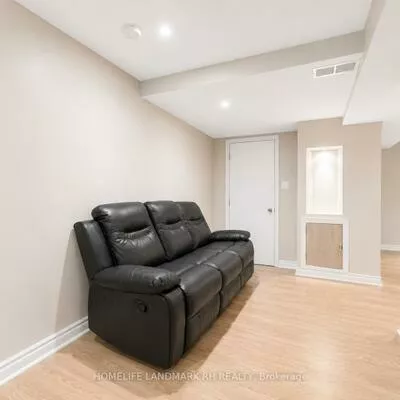 9, Casa Nova, Vellore Village, Vaughan
