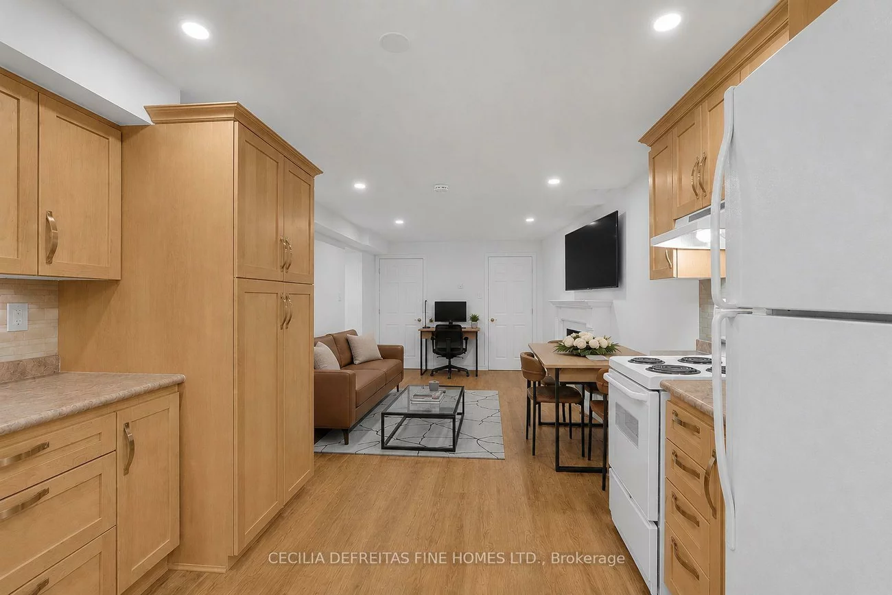 40, Venetian, East Woodbridge, Vaughan