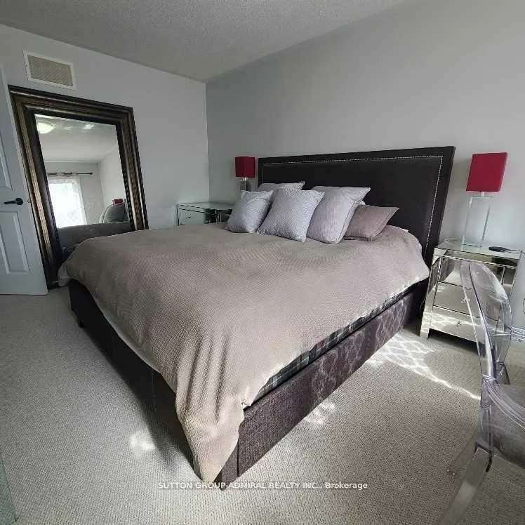 111, Maple Valley, Patterson, Vaughan