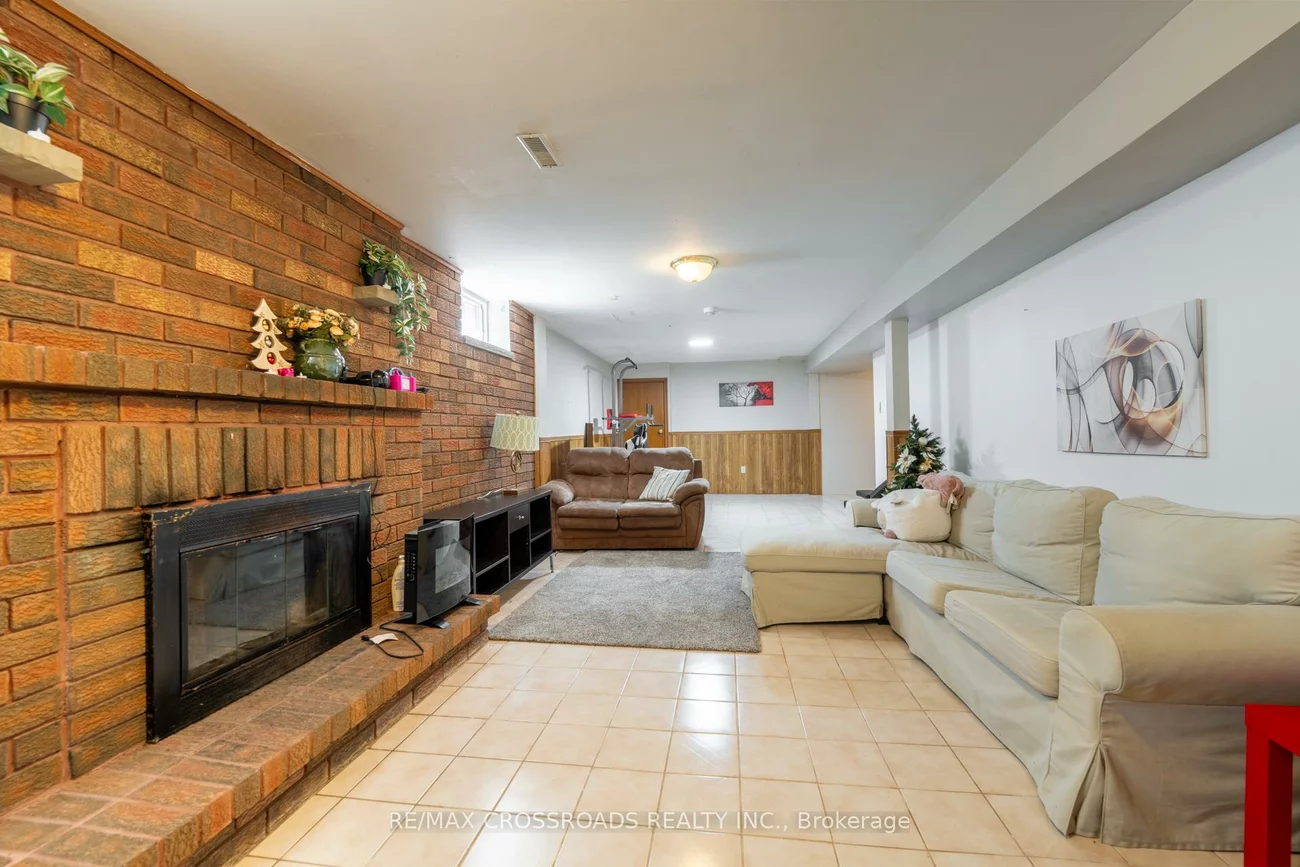 169, Morning Star, West Woodbridge, Vaughan