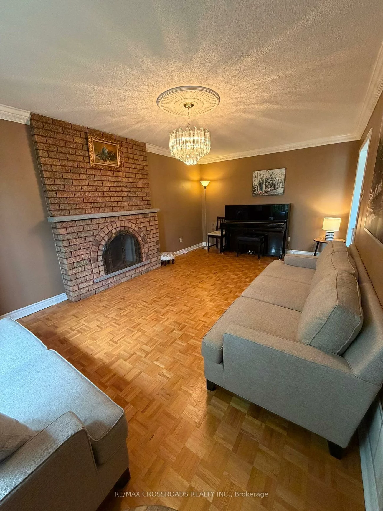 169, Morning Star, West Woodbridge, Vaughan