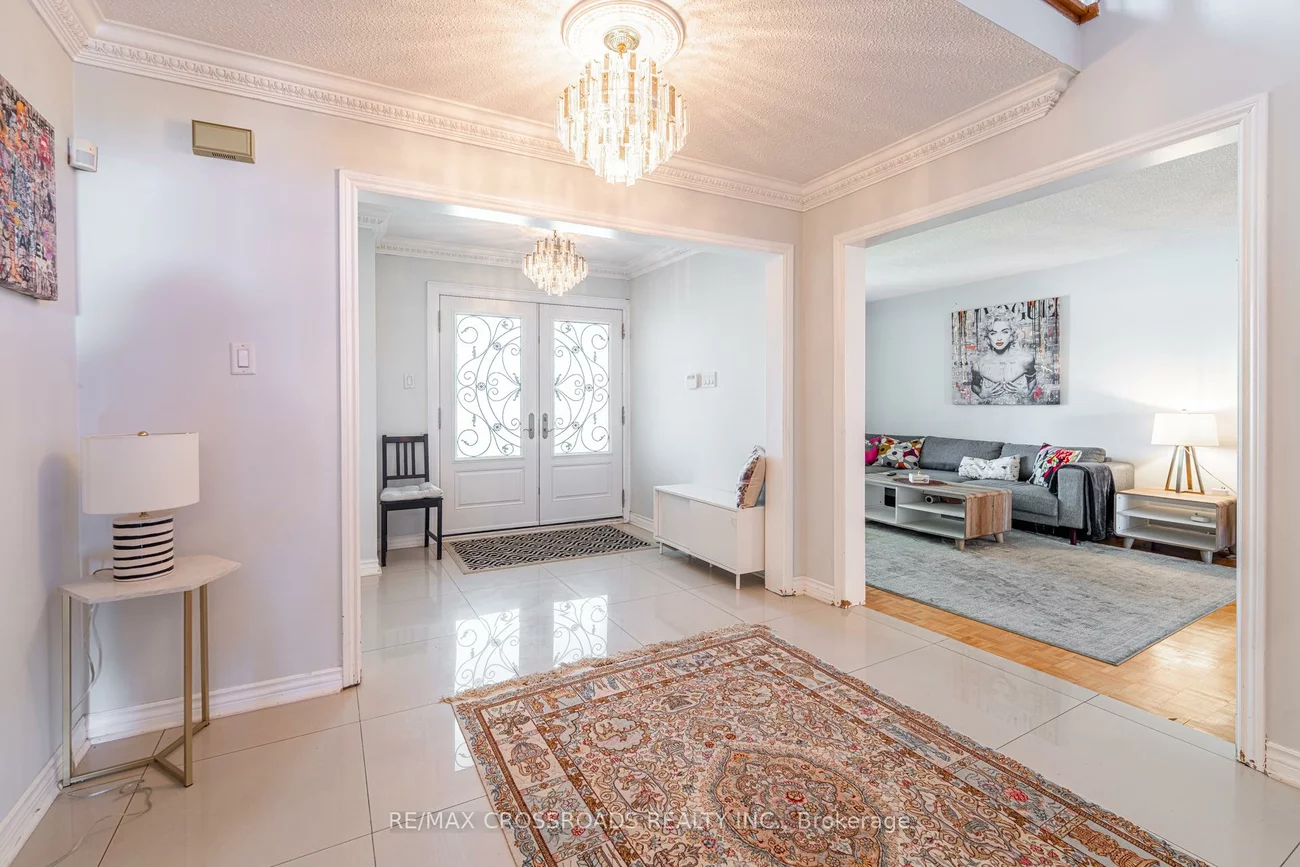 169, Morning Star, West Woodbridge, Vaughan