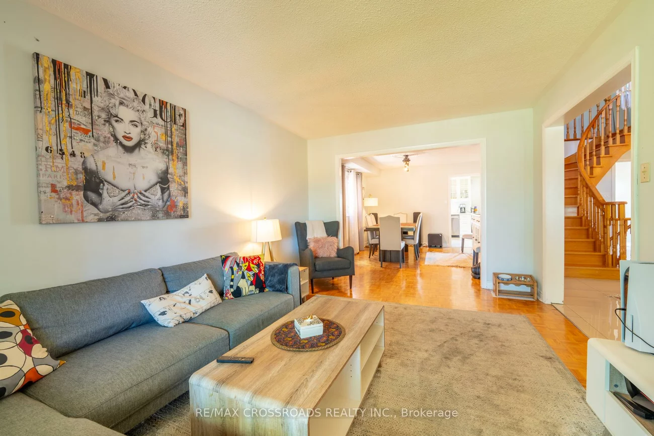 169, Morning Star, West Woodbridge, Vaughan