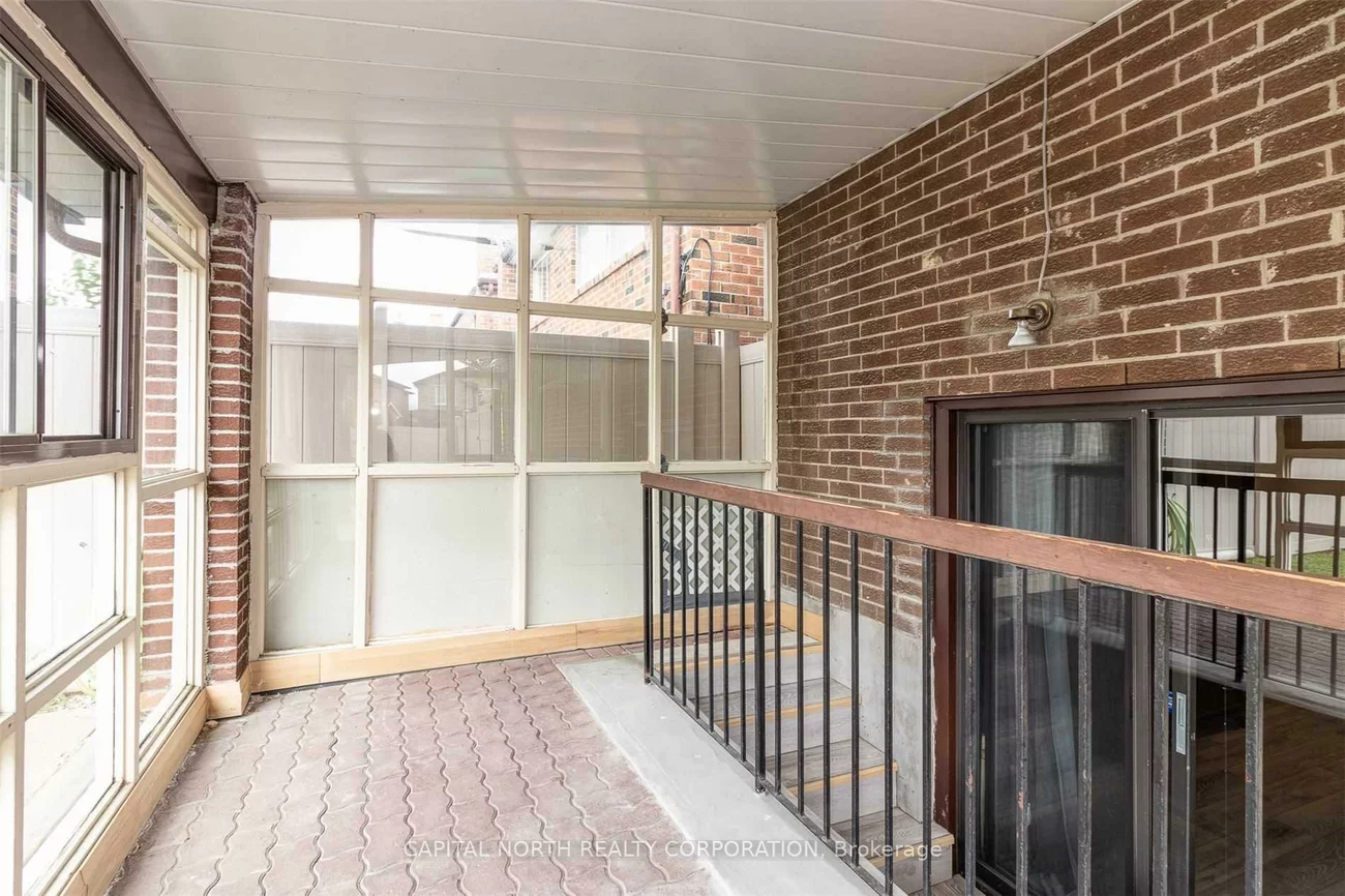 2, Imperial, East Woodbridge, Vaughan