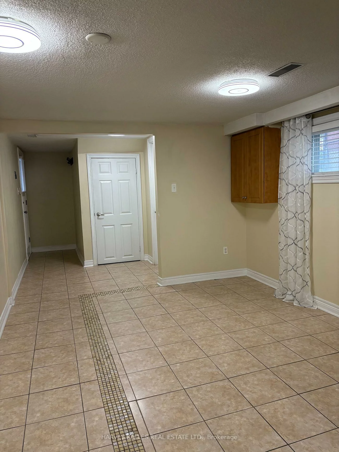 72, Button, West Woodbridge, Vaughan