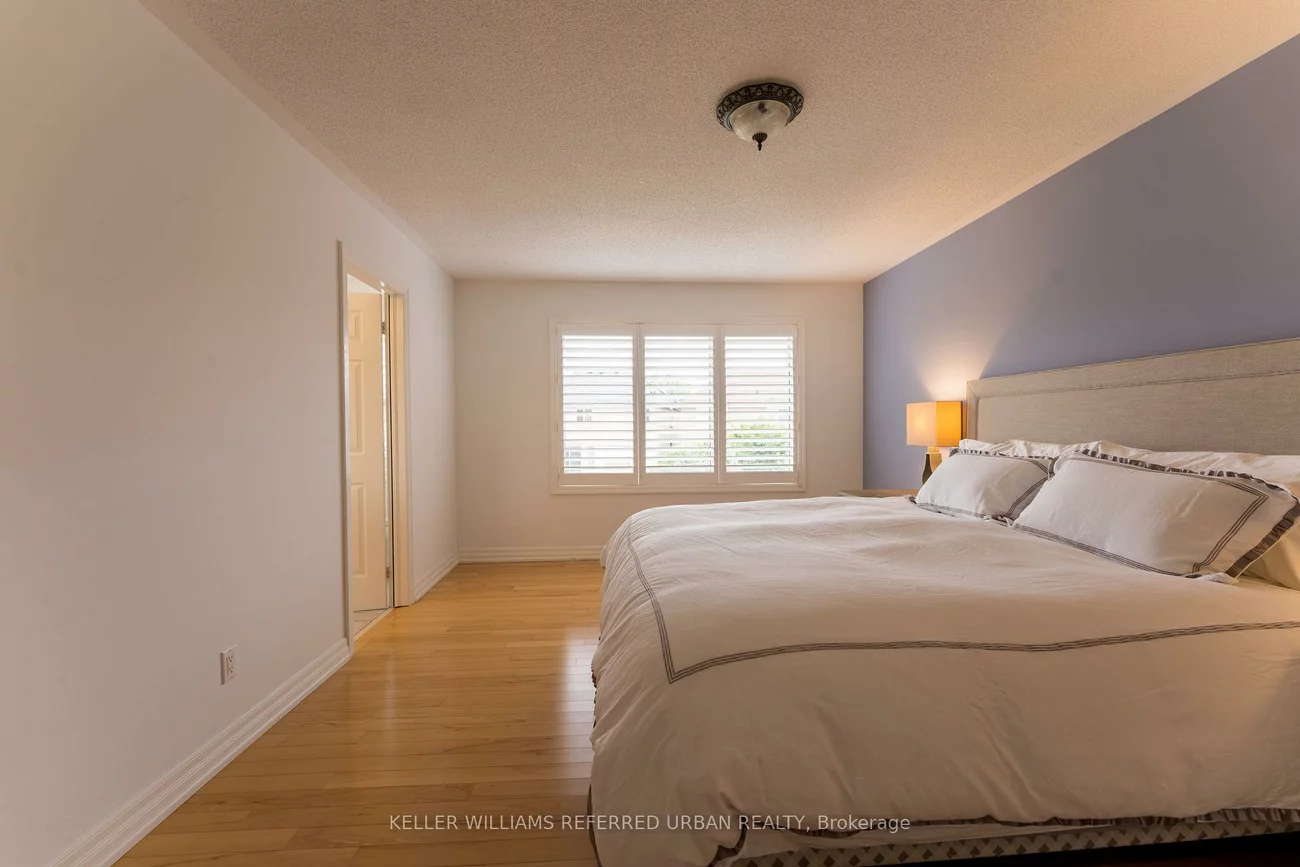 25, Ocean, Vellore Village, Vaughan
