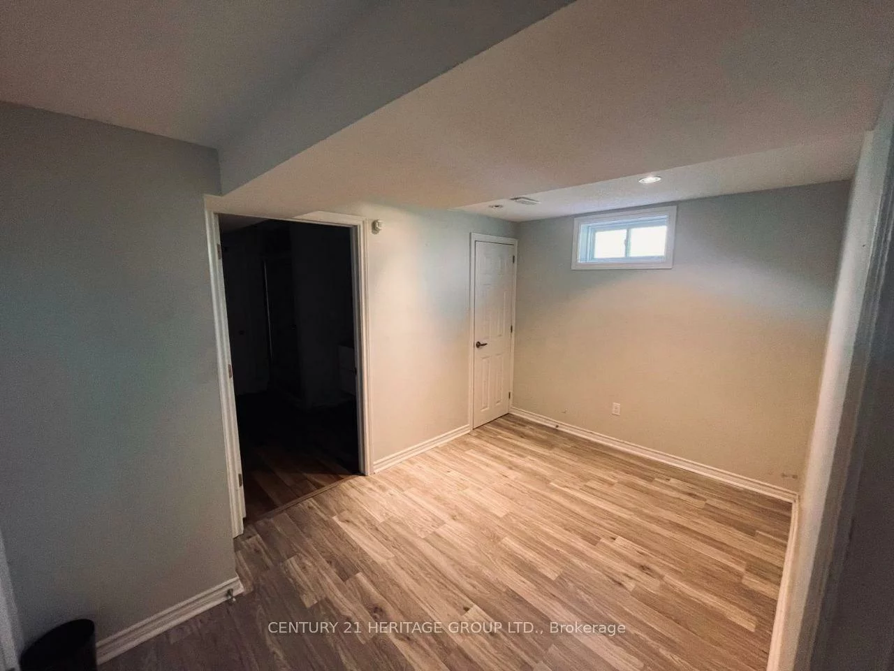 51, Apple Grove, Patterson, Vaughan