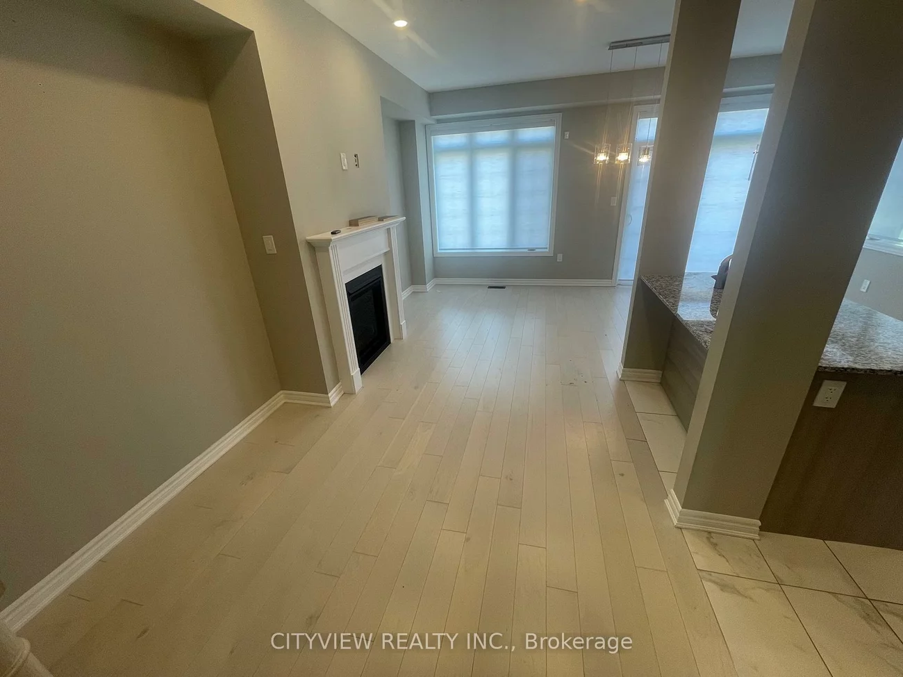 90, Sandwell, Vellore Village, Vaughan