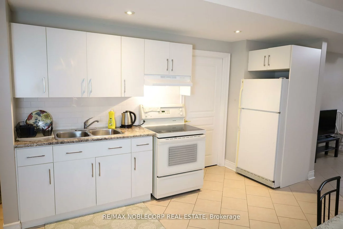 5, Twinberry, East Woodbridge, Vaughan