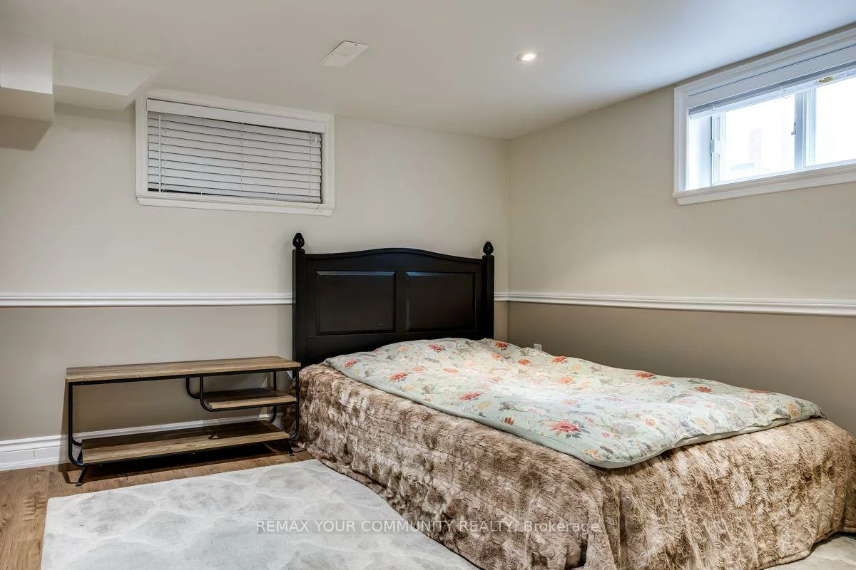 71, Hawman, Vaughan Grove, Vaughan
