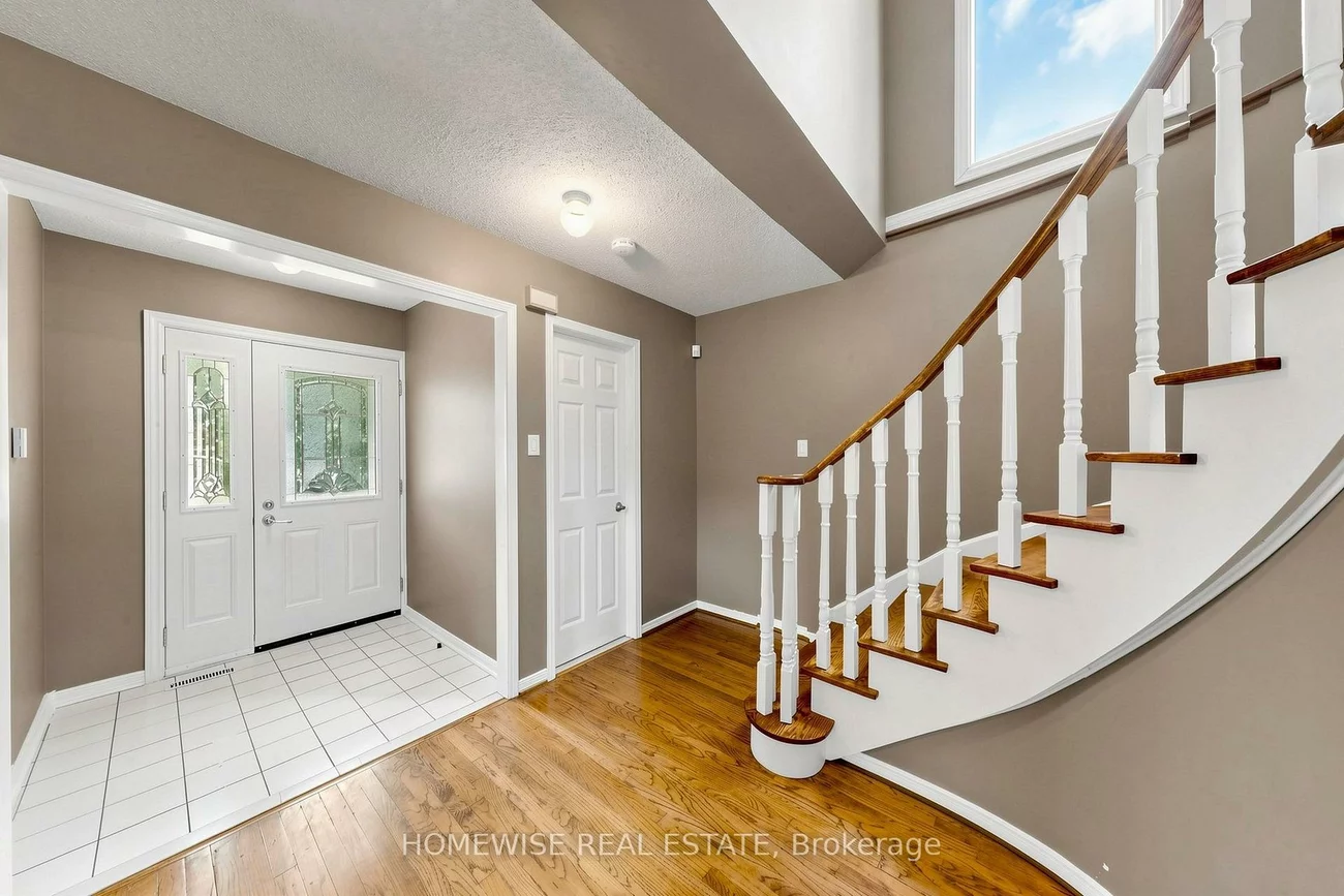 11, Briarcliffe, Brownridge, Vaughan