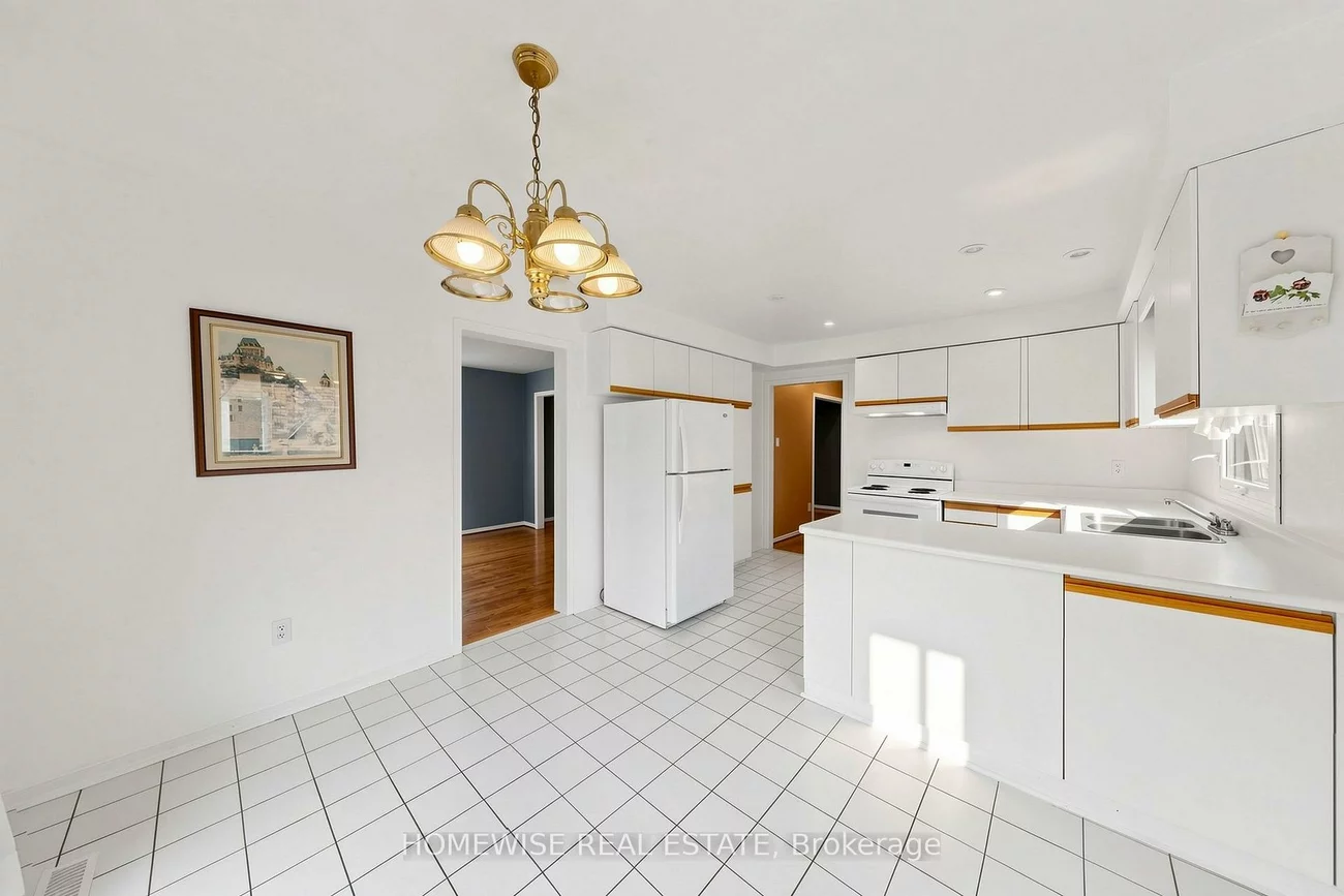 11, Briarcliffe, Brownridge, Vaughan