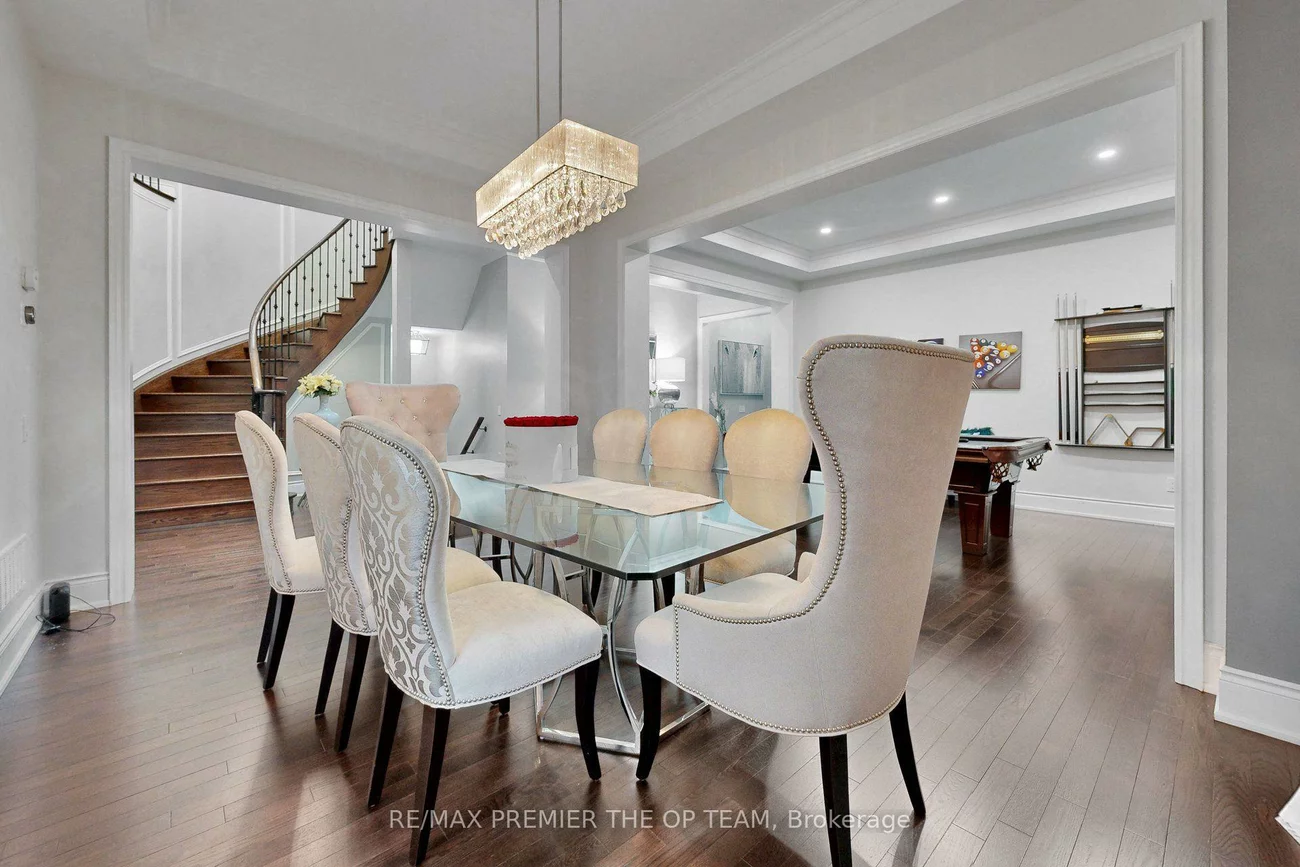 60, Chesney, Kleinburg, Vaughan