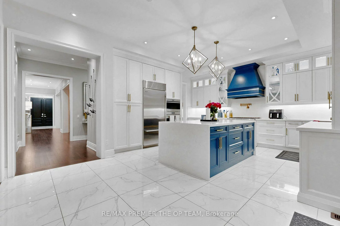 60, Chesney, Kleinburg, Vaughan
