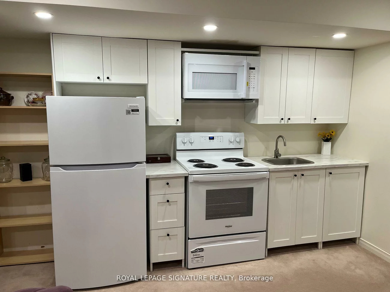 686, York Hill, Crestwood-Springfarm-Yorkhill, Vaughan