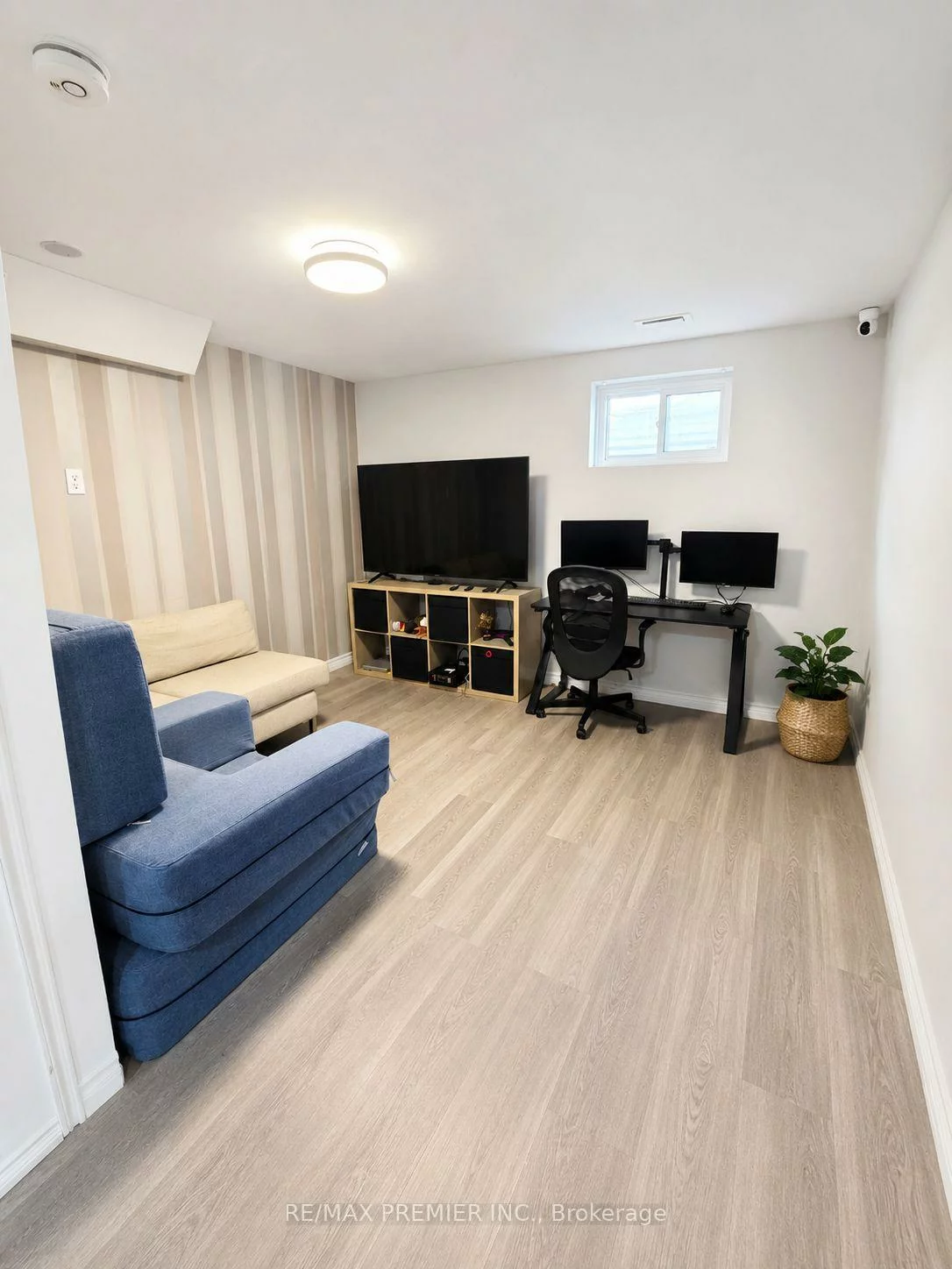 33, Albany, West Woodbridge, Vaughan