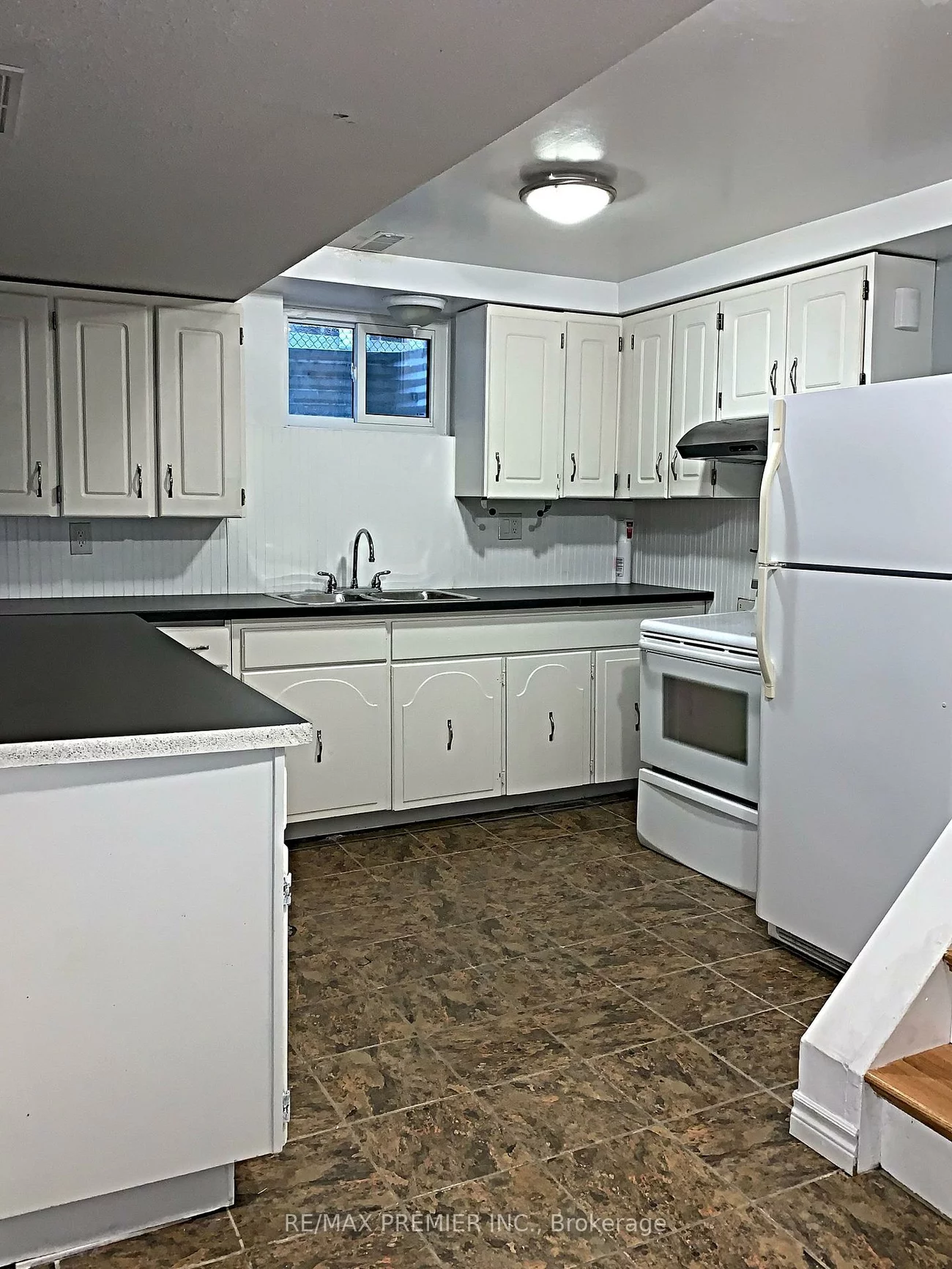 33, Albany, West Woodbridge, Vaughan