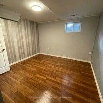 33, Albany, West Woodbridge, Vaughan