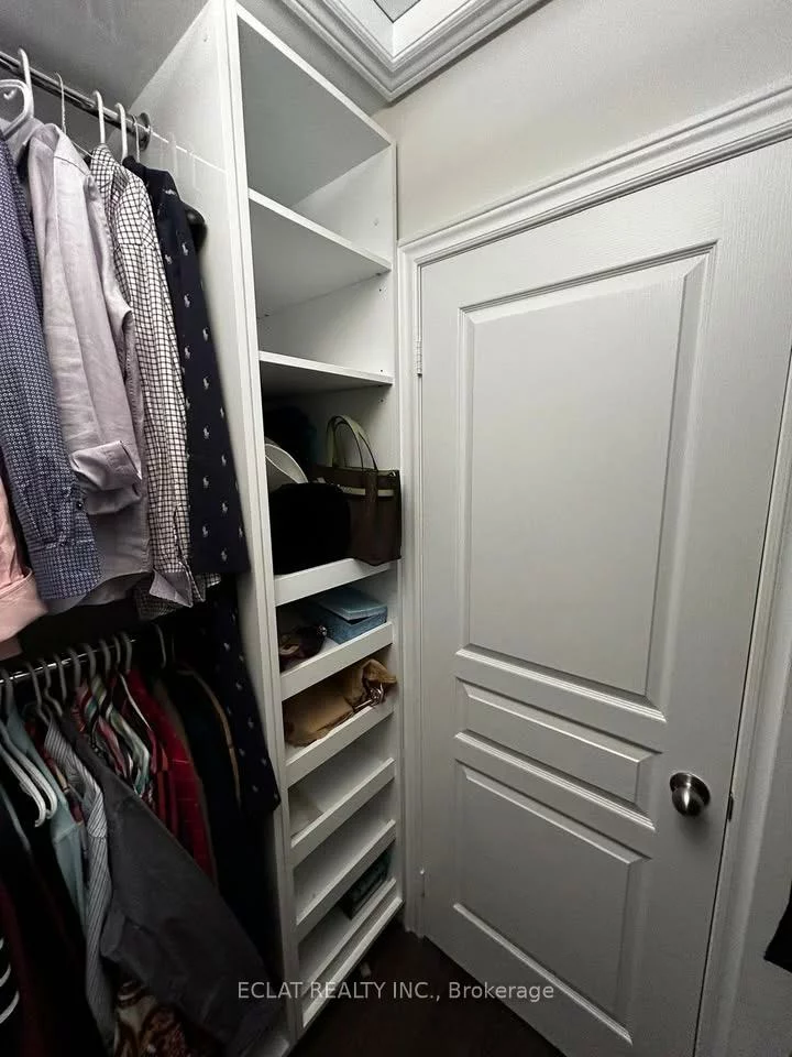 232, Kincardine, Kleinburg, Vaughan