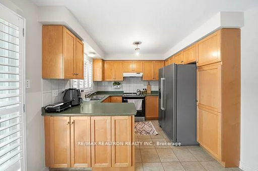 23, Tierra, Vellore Village, Vaughan