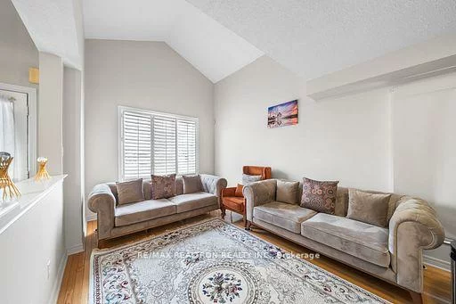 23, Tierra, Vellore Village, Vaughan