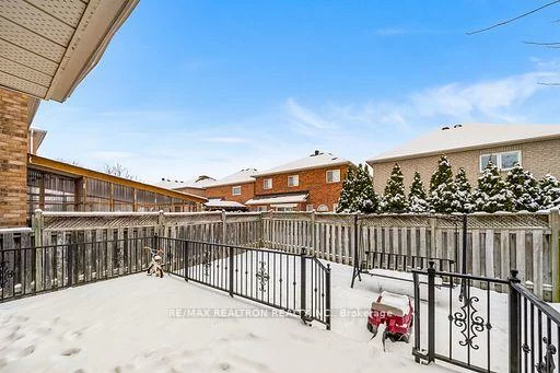 23, Tierra, Vellore Village, Vaughan