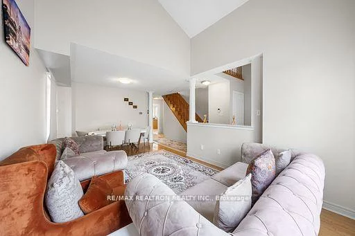 23, Tierra, Vellore Village, Vaughan