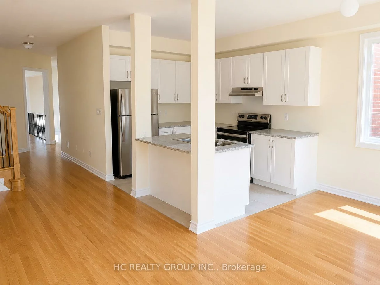 11, Sandwell, Vellore Village, Vaughan