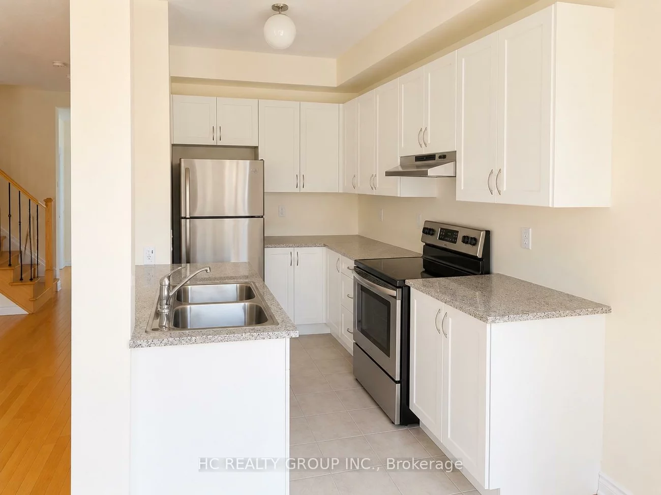 11, Sandwell, Vellore Village, Vaughan